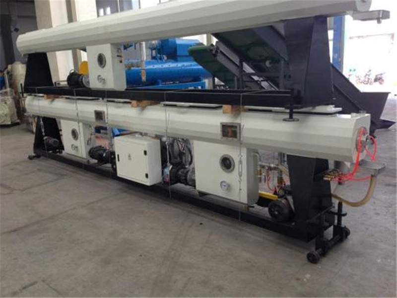 HDPE PP pipe extrusion machine (6)
